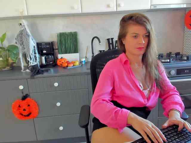SuaveGia webcam