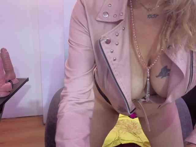 harlyqueen1 harlyqueen1