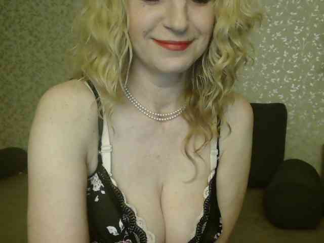 NatashaNannette webcam