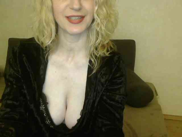 NatashaNannette webcam