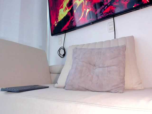 HannahDavis's BongaCams show and profile