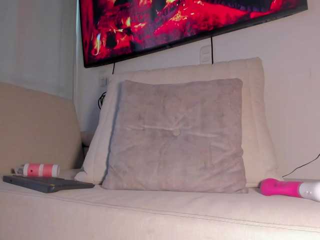 HannahDavis's BongaCams show and profile