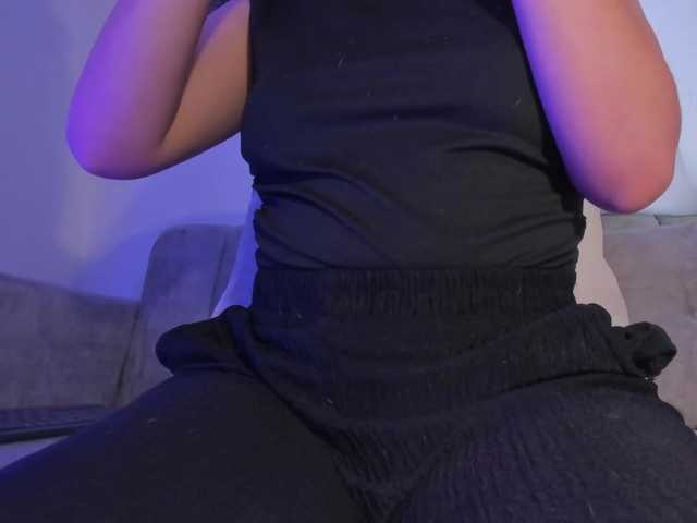 HannahDavis Live Cam on BongaCams