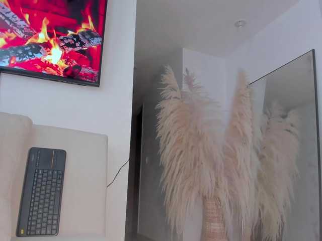 HannahDavis's BongaCams show and profile