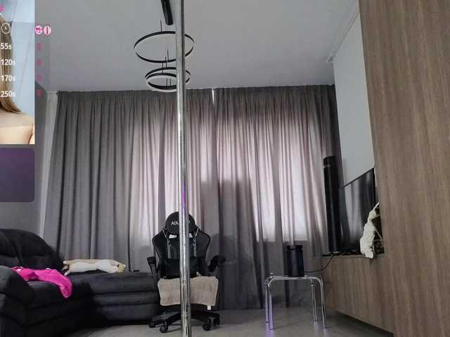 Megan-Ros's BongaCams show and profile