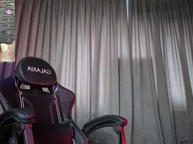 Megan-Ros's BongaCams show and profile