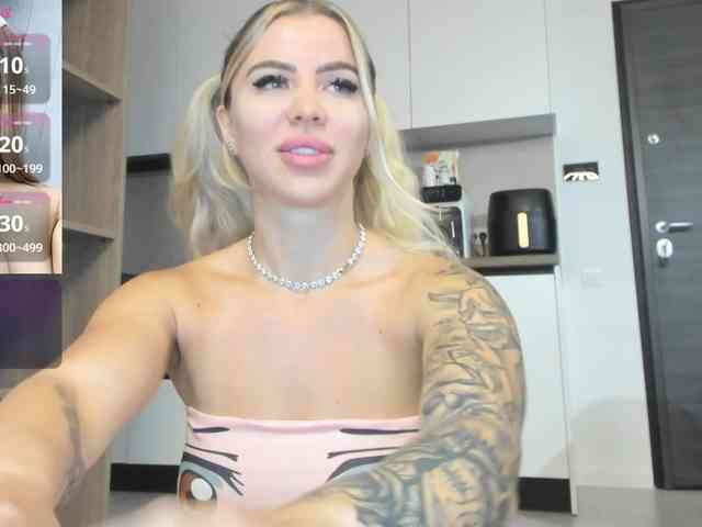 Megan-Ros webcam