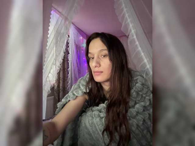 renasara's BongaCams show and profile