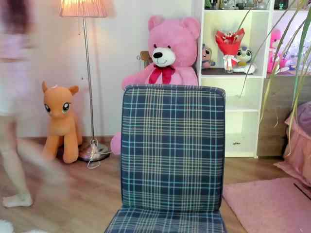 ALYONA_GIRL webcam