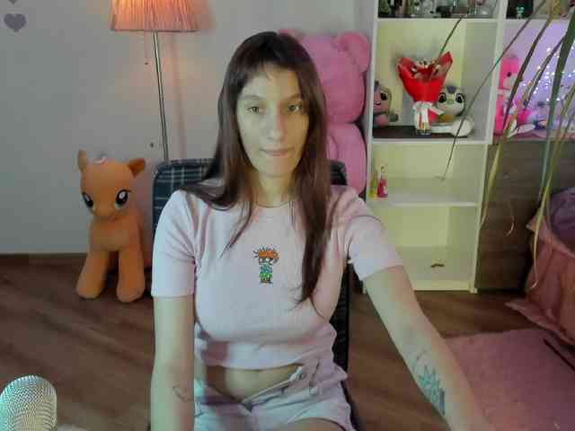 ALYONA_GIRL webcam