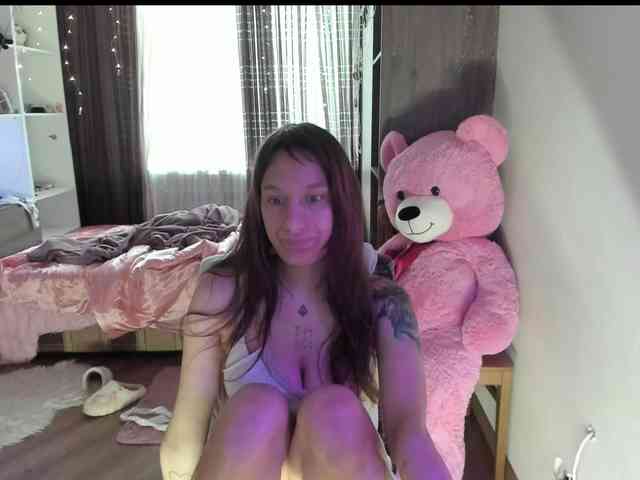 ALYONA_GIRL webcam