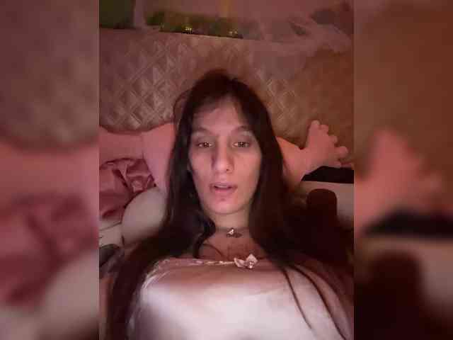 ALYONA_GIRL webcam