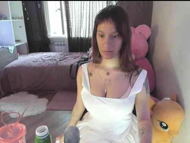 renasara Live Webcam on BongaCams
