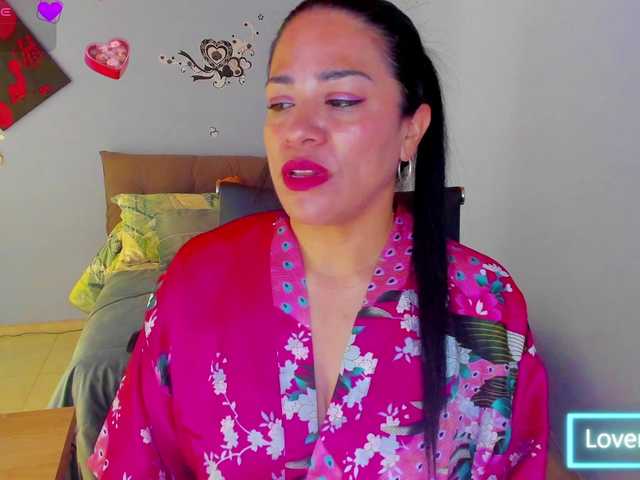  SusanRamirez chat room