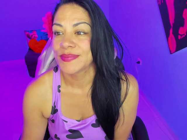 SkaterGal from BongaCams is Freechat