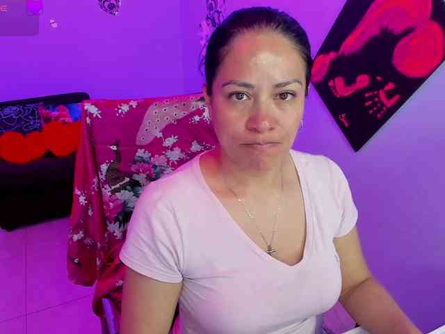 SusanRamirez webcam