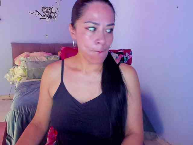SusanRamirez webcam