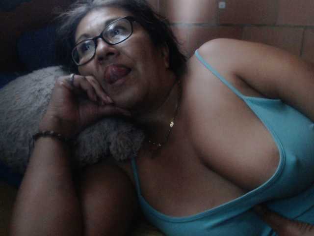 Meganny2023's BongaCams show and profile