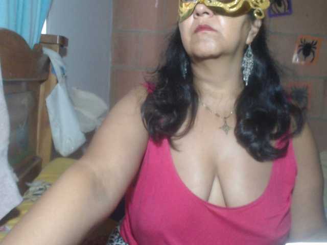 Meganny2023's BongaCams show and profile