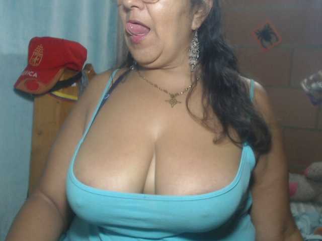 Meganny2023's BongaCams show and profile