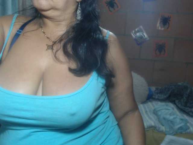 Meganny2023's BongaCams show and profile