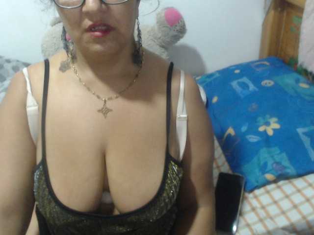 Meganny2023's BongaCams show and profile