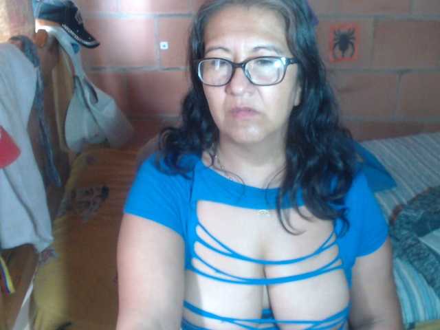 Meganny2023's BongaCams show and profile