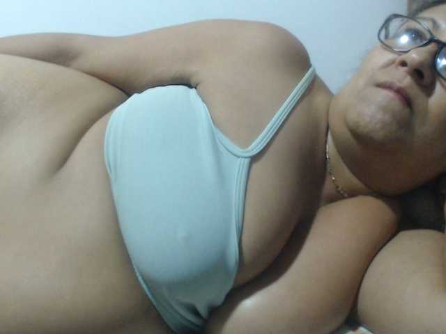 Meganny2023's BongaCams show and profile