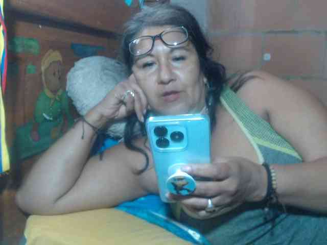 Meganny2023 Live Webcam on BongaCams