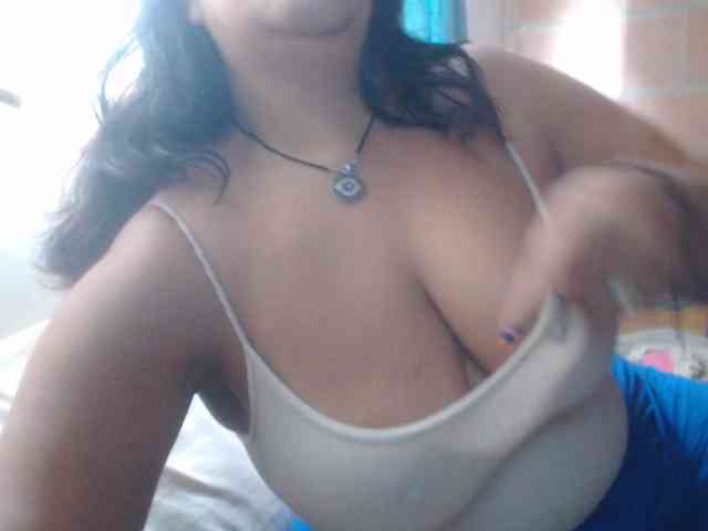 Meganny2023 Live Webcam on BongaCams