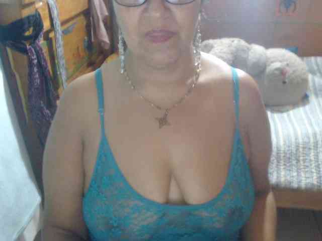 Meganny2023 Live Webcam on BongaCams