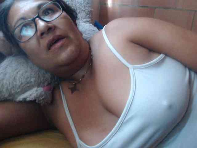 live chat free Meganny2023