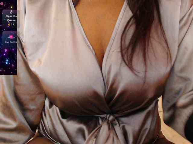 ebony-susy webcam