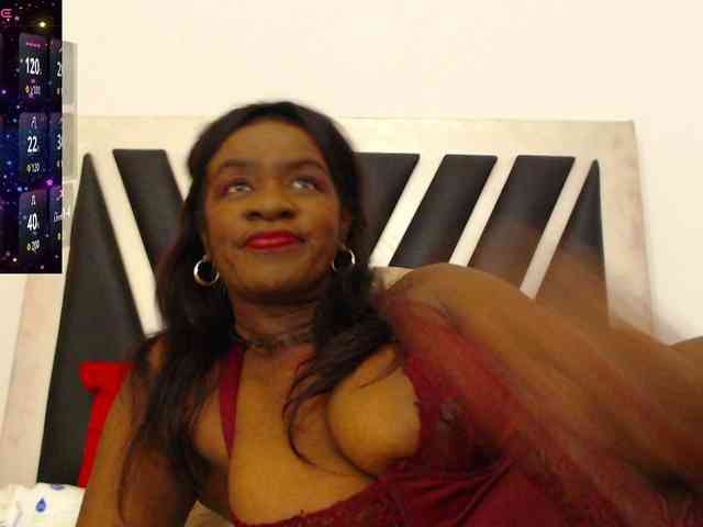 ebony-susy webcam