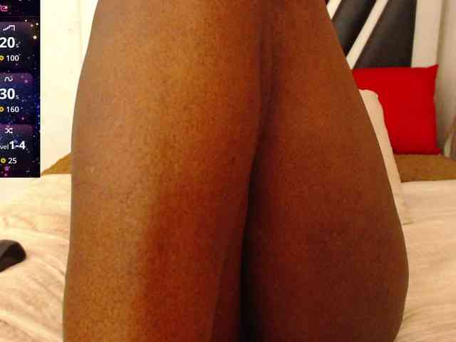 ebony-susy