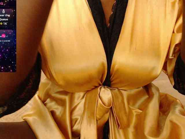 ebony-susy webcam