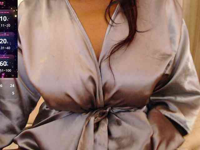 ebony-susy webcam