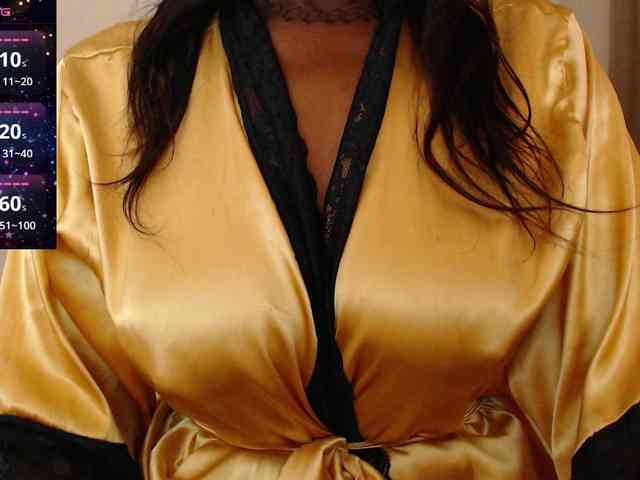 ebony-susy webcam
