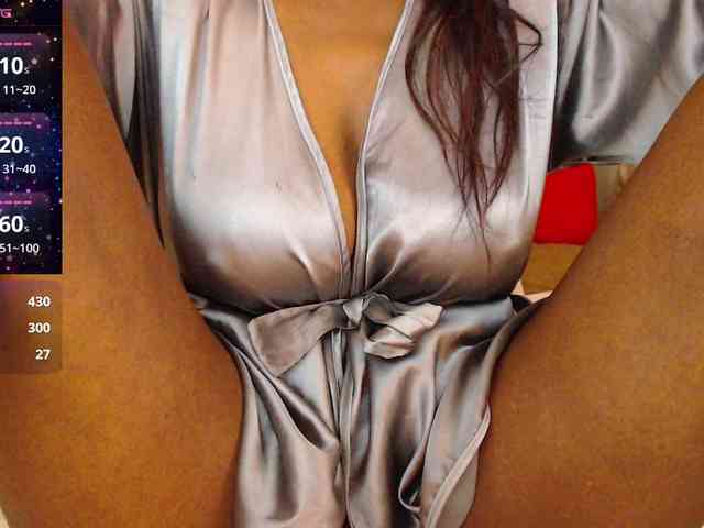 ebony-susy webcam