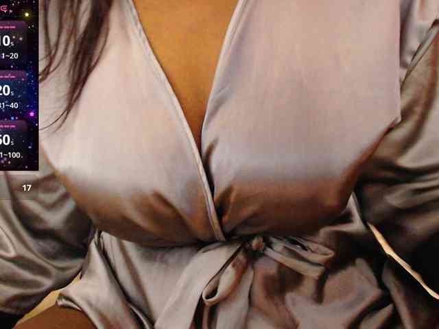 ebony-susy webcam