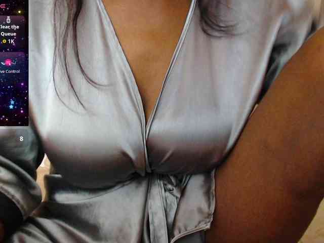 ebony-susy webcam