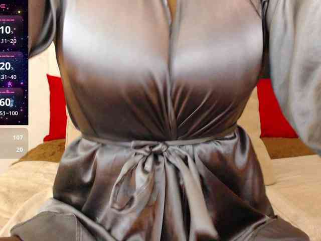 ebony-susy webcam