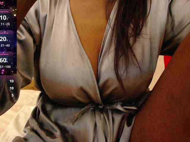 ebony-susy webcam