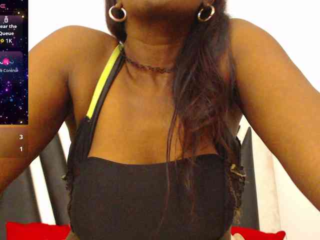 ebony-susy webcam