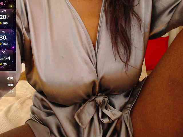 ebony-susy webcam