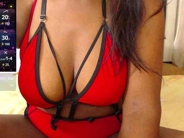 ebony-susy webcam