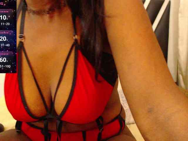 ebony-susy webcam