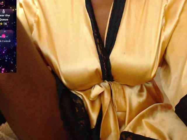 ebony-susy webcam