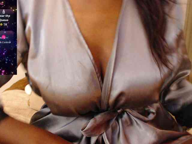 ebony-susy webcam