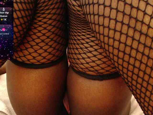 ebony-susy webcam